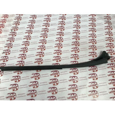 Накладка лобового скла права Renault Trafic III 2014-2021 727608750R